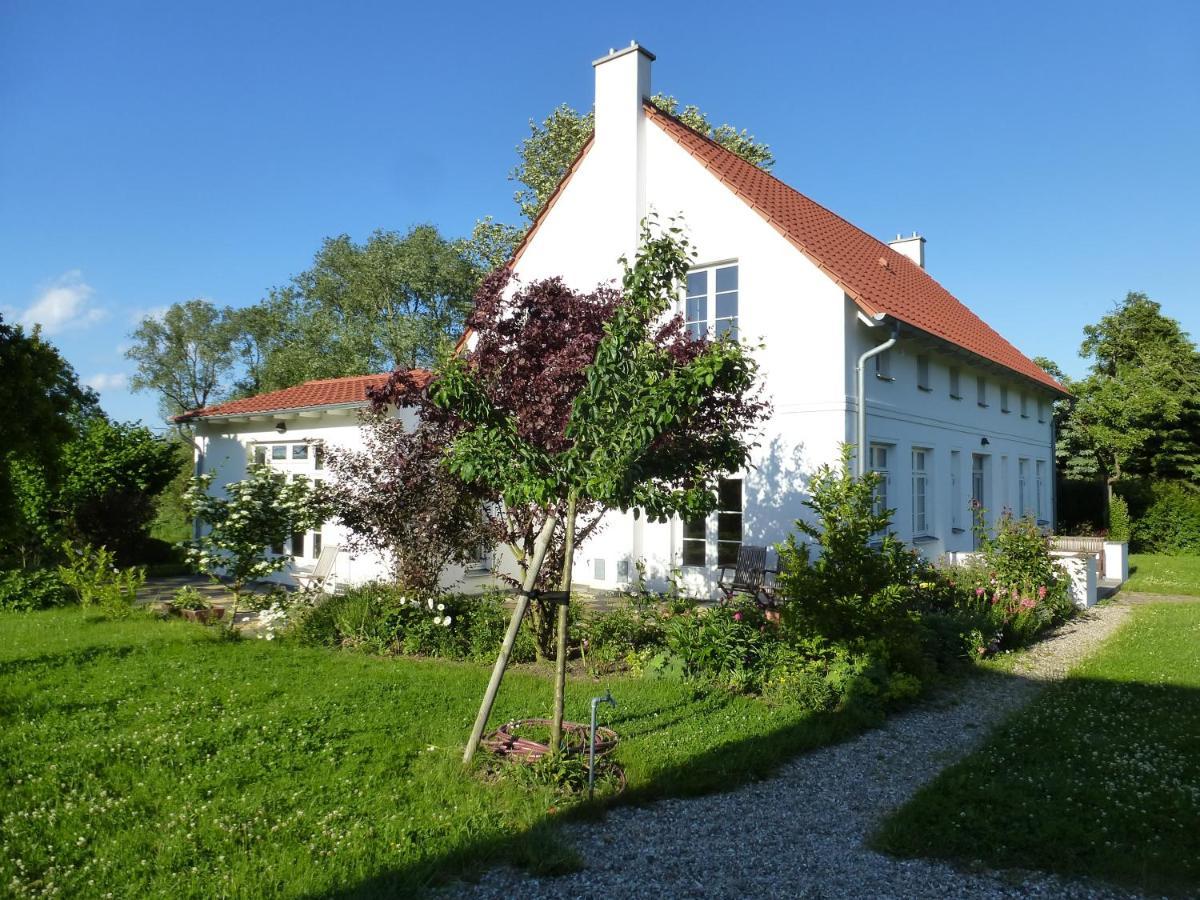 Traumhaftes Luxus-Ferienhaus Warnkenhagen  Exterior photo
